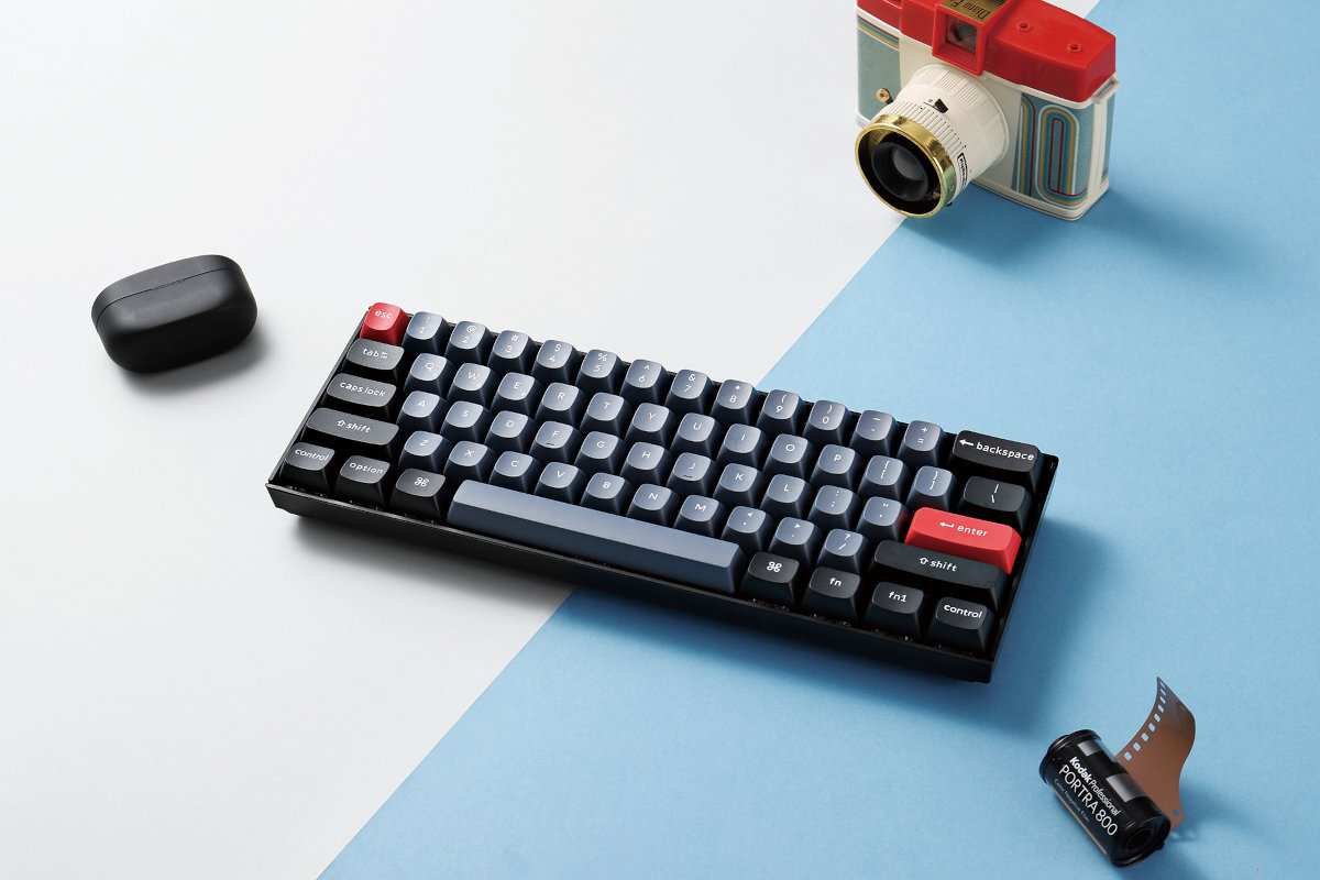 KEYCHRON K12 Pro System hot-swap wymianę przełączników bez konieczności lutowania 3-, jak i 5-pinowe switche