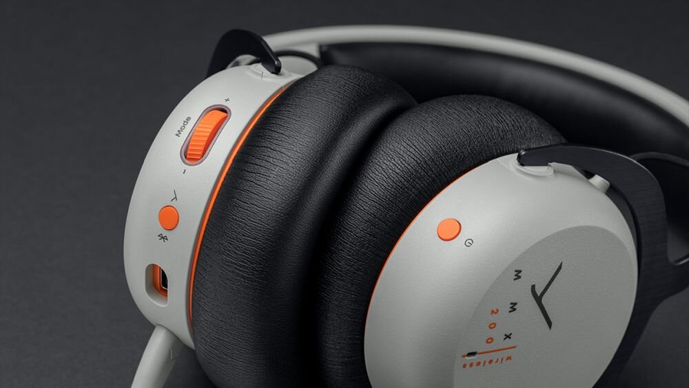 beyerdynamic MMX 200