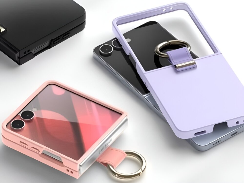 Etui MERCURY Gold Ring
                etui w trzech wersjach kolorystycznych i w różnych pozycjach
                minimalistyczny wygląd złoty pierścień przypięcie do smyczy plecaka