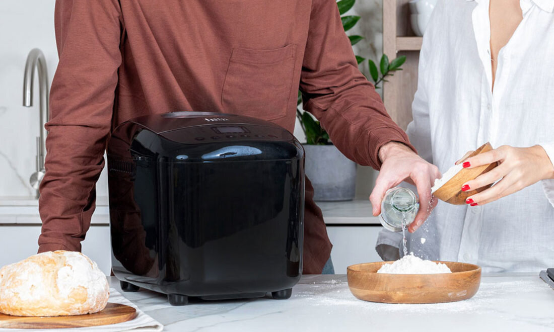 Wypiekacz do chleba BLACK&DECKER BXBM600E Czarny