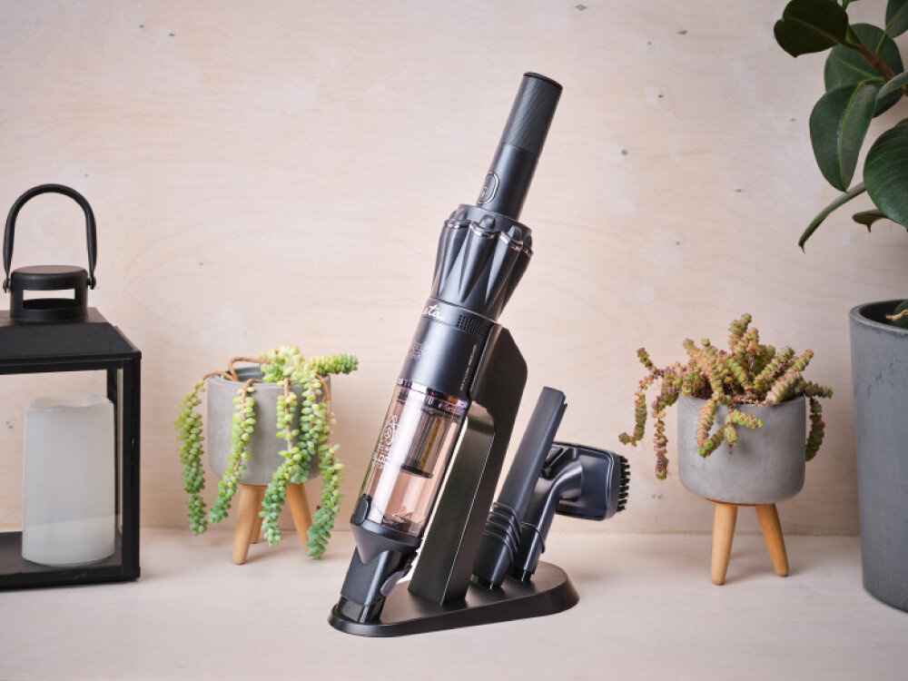 Odkurzacz ręczny ETA Handy Jet 342790000 wygląd design tło prezentacja wizualizacja Sprzątanie z przyjemnością