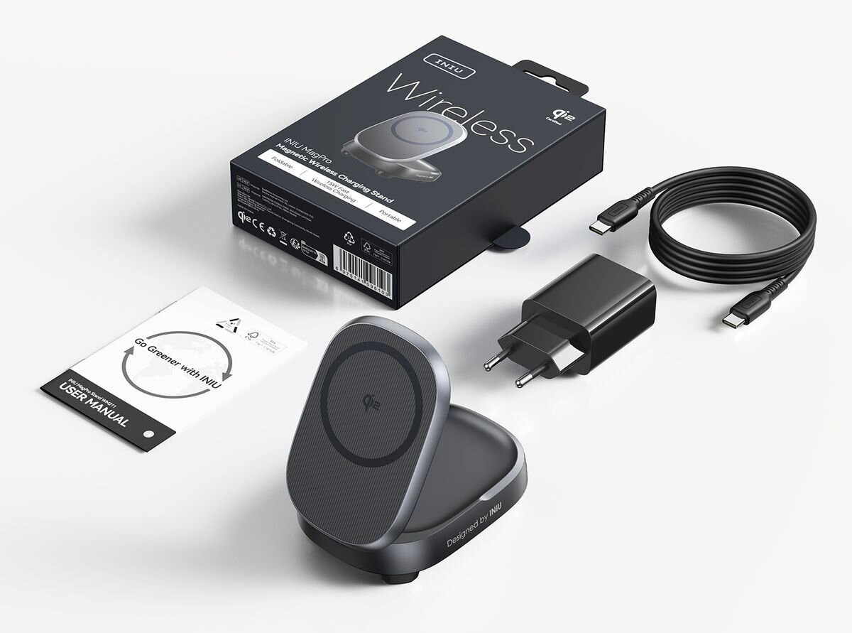 INIU MagPro Stand WM211 kabel USB-C/USB-C, zasilacz o mocy 20 W oraz instrukcja obsługi - cały zestaw na jasnym tle