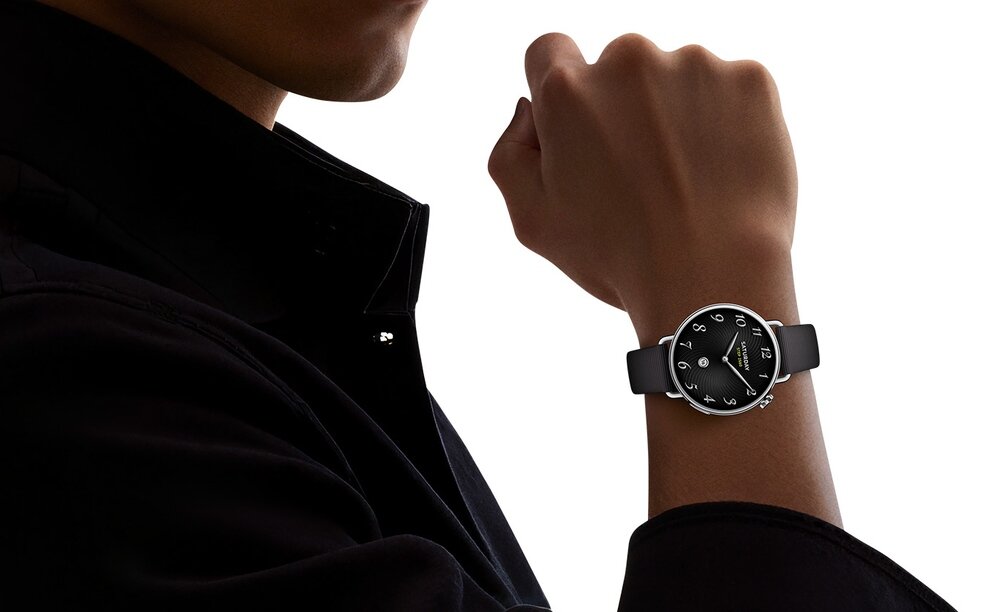 Smartwatch XIAOMI Watch S4 kv lifestyle początek opisu sekcja nagłówkowa