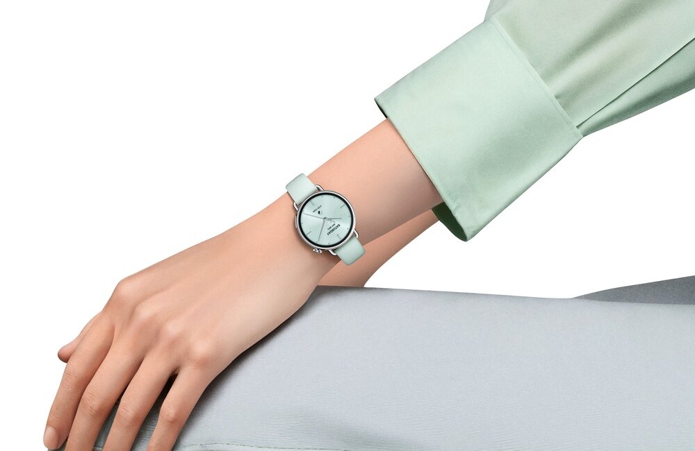 Smartwatch XIAOMI Watch S4 kv lifestyle początek opisu sekcja nagłówkowa