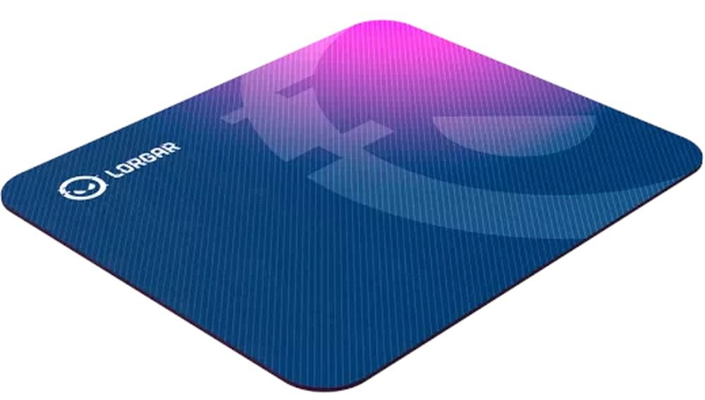 Podkładka LORGAR Main LORGAR Main niskim oporze włókien precyzyjne odwzorowanie ruchu - podkładka na białym tle pod kątem