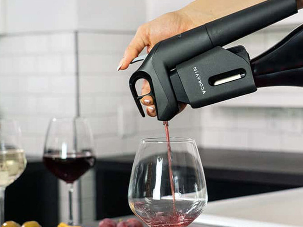 System do przechowywania wina CORAVIN Three Czarny Kapsułki Coravin Pure™ Argon