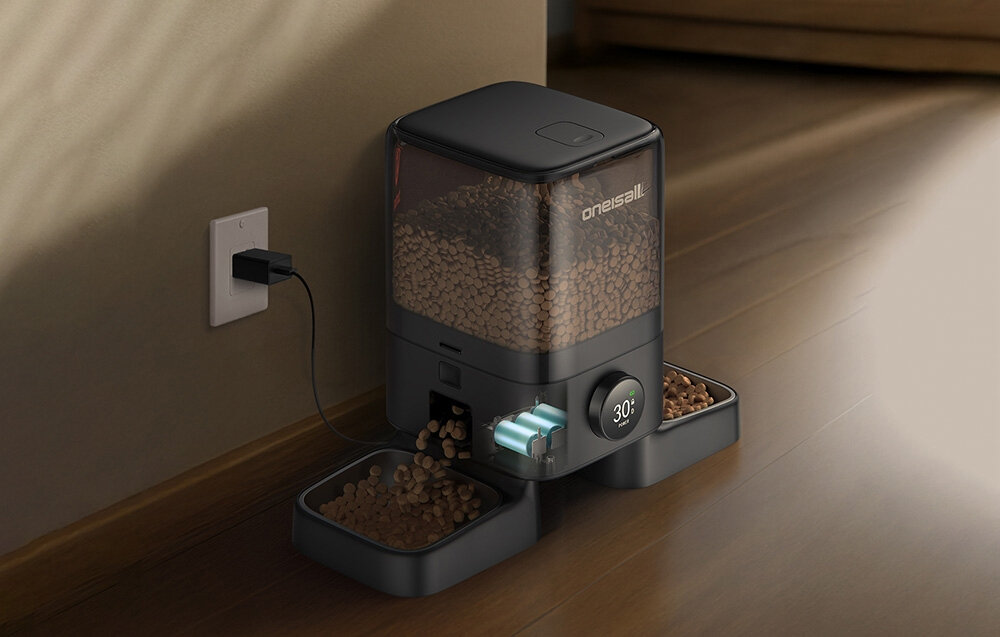 Dozownik karmy automatyczny ONEISALL PF09 Stabilność i bezpieczeństwo Solidna, dobrze wyważona konstrukcja z trójpunktowym podparciem 