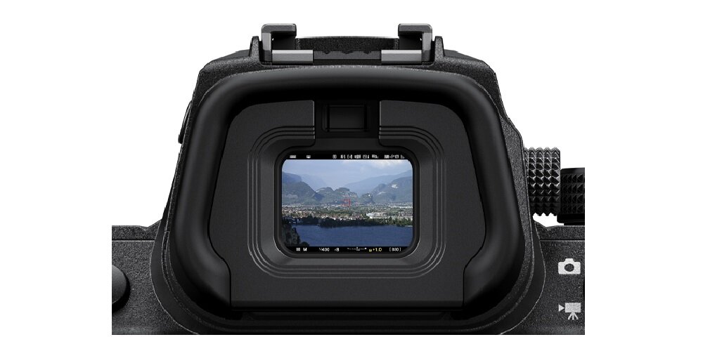 Aparat NIKON Z5 Czarny + Obiektyw Nikkor Z 24-50 mm f4.0-6.3 widok elektroniczny wizjer