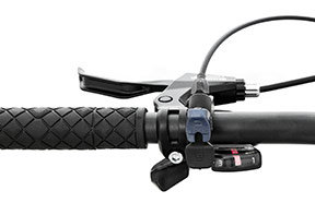 Manetki SHIMANO Altus