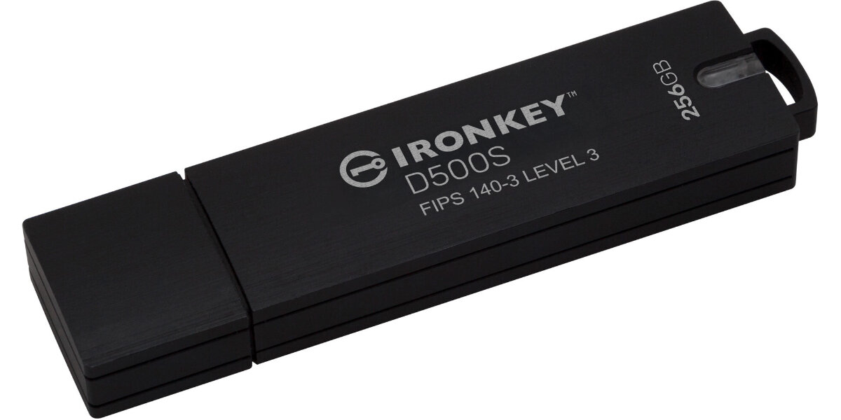 Pendrive KINGSTON IronKey D500S na białym tle.
