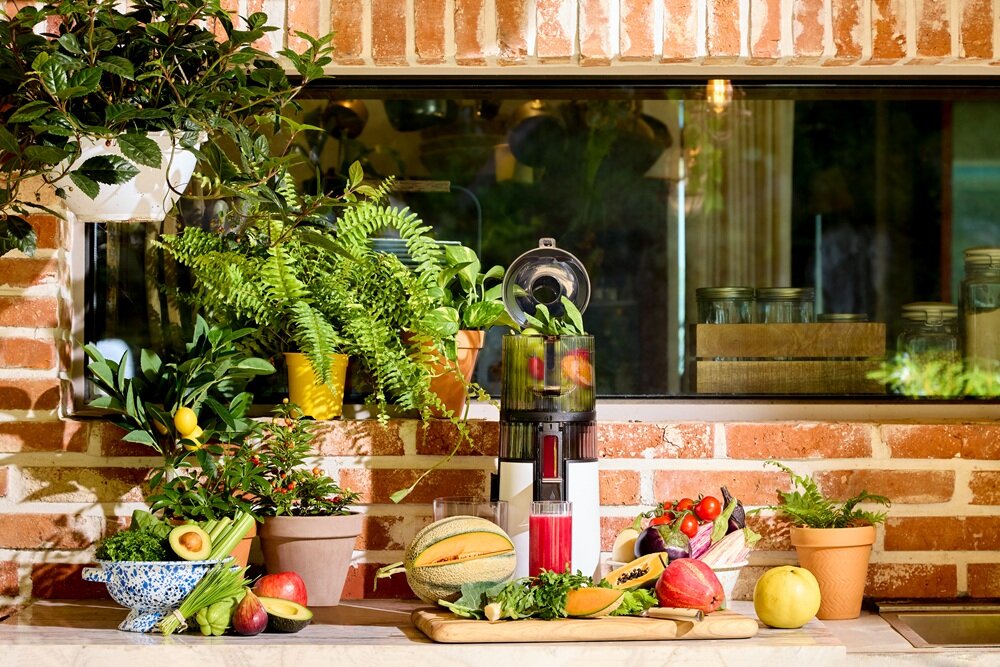 Wyciskarka wolnoobrotowa HUROM H70 FT Czarny wysoka wydajność, mniej odpadów, oszczędność pieniędzy, ekologia