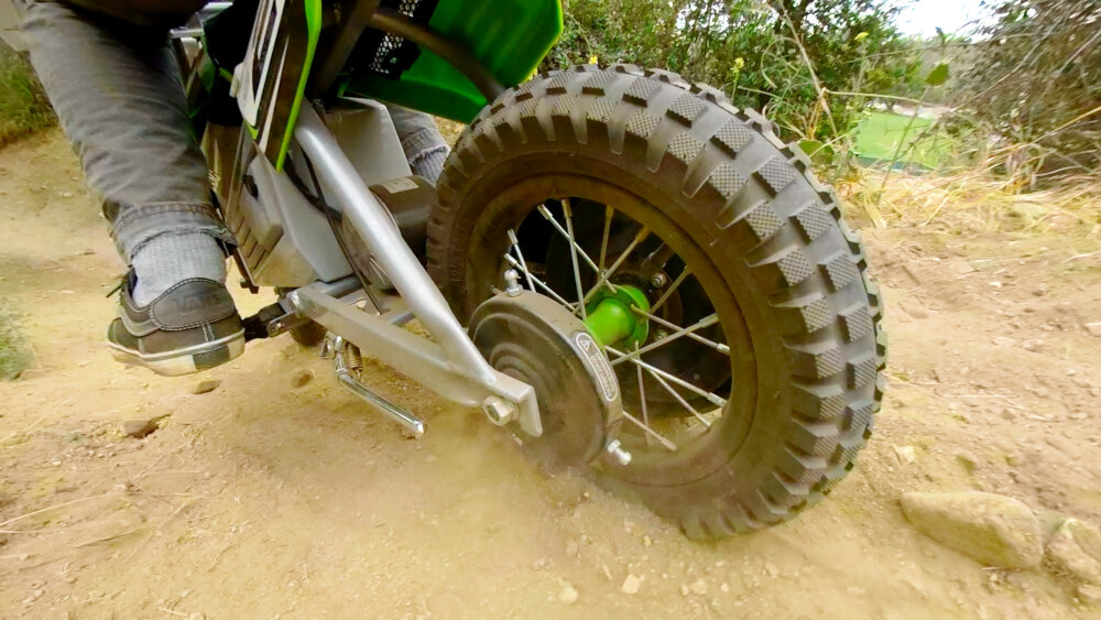 Motorek dla dziecka RAZOR Dirt Rocket SX350 McGrath Czarno-czerwony naped na tylne kolo off road