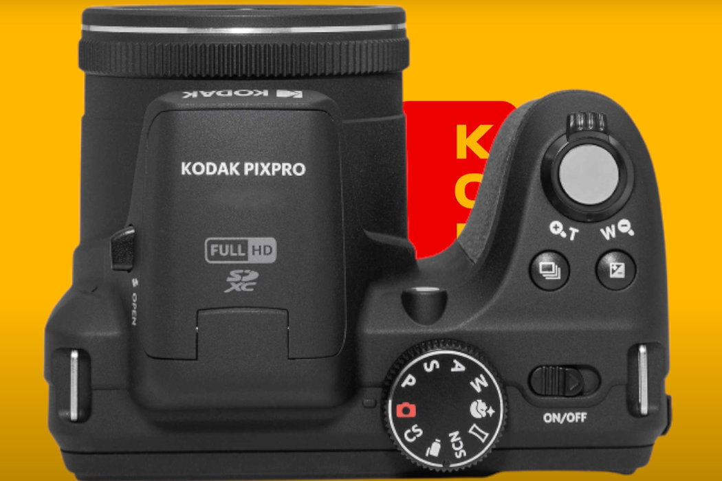 Aparat KODAK PixPro AZ425RD rozdzielczość bateria stabilizacja zoom af przysłona obiektyw makro ogniskowa