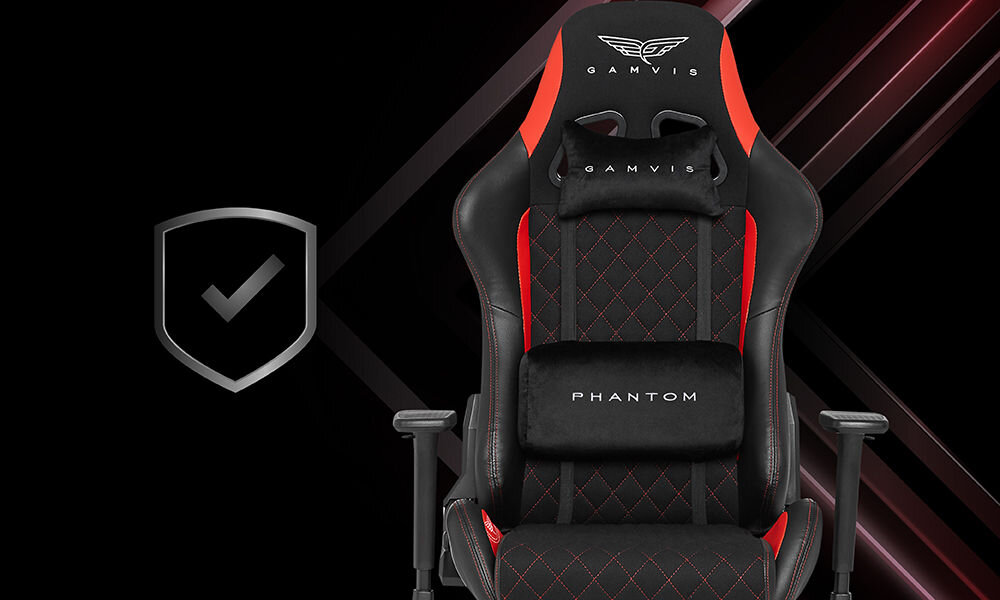 Fotel GAMVIS Phantom Large Czarny (czerwone elementy) prezentacja fotela na ciemnym tle z paskami obok tarcza solidne wykonanie atrakcyjna cena produkcja na tej samej linii co Xrocker Diablo Chairs jakość trwałość