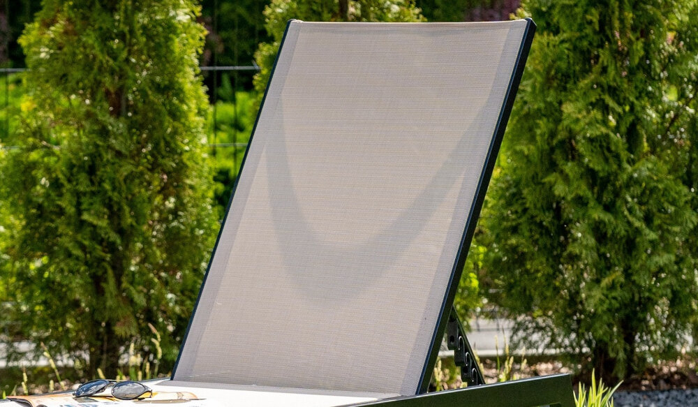 Leżak ogrodowy MIRPOL Lord MIR-210589 60 B wysoka odpornosc na skrajne warunki atmosferyczne stelaz z aluminium wysoka odpornosc na korozje