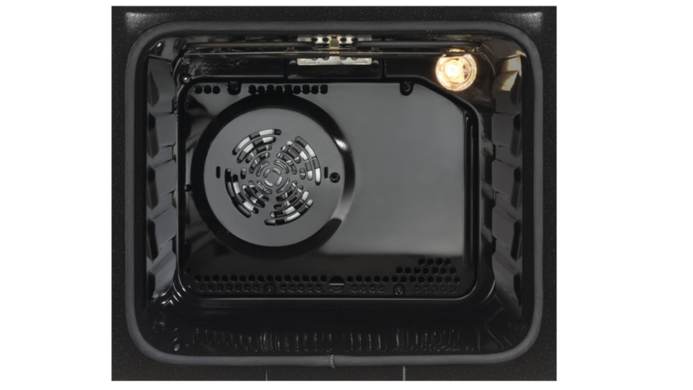 Kuchnia ZANUSSI ZCV550G1XA - Wnętrze piekarnika