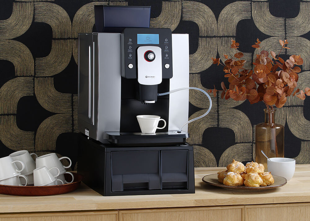 Ekspres HENDI Profi Line 208953 Profesjonalny Wiele napojów jednym dotknięciem szeroki wybór napojów espresso, lungo, cappuccino, latte, gorące mleko czy woda na herbatę preferencje