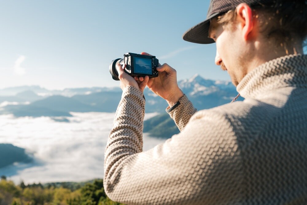 Filmowanie aparatem Canon RF z obiektywem SIGMA 12mm F1.4 DC Contemporary