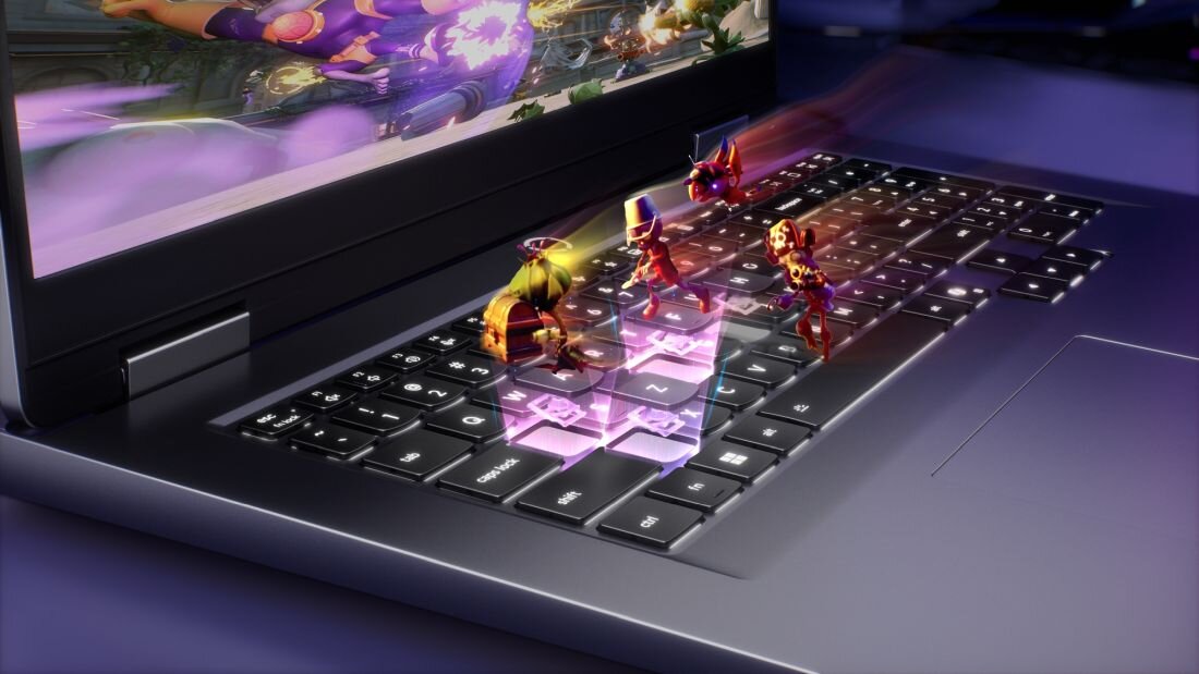 Laptop LENOVO LOQ 17IRX10 z pełnowymiarową klawiaturą z białym podświetleniem LED i blokiem numerycznym, graficzne elementy Minecraft wylatujące z ekranu, efekt 3D dla graczy piaskownicy - Pełnowymiarowa klawiatura, białe podświetlenie LED, skok klawisza 1,5 mm