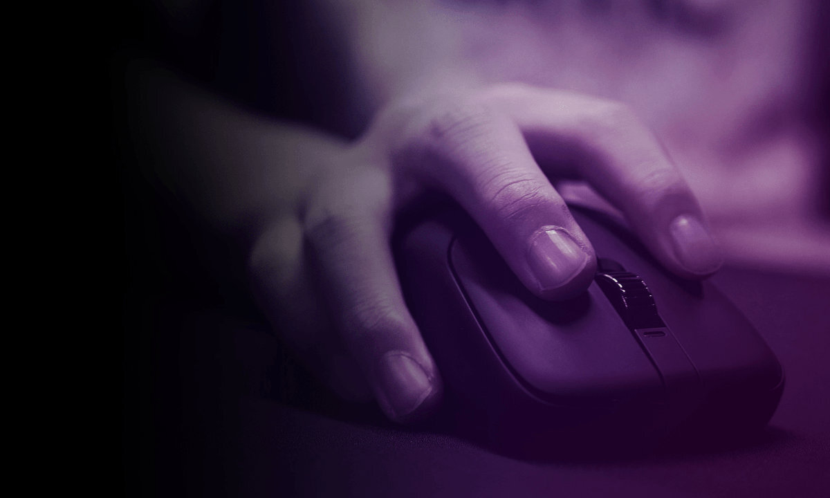 SONY Inzone MSE-G500 INZONE Mouse-A 48,4 g szybkie ruchy precyzyjną kontrolę konstrukcja Współprojektowana z graczami Fnatic wyprofilowanego uchwytu dostrojone kliknięcia - ręka na myszce