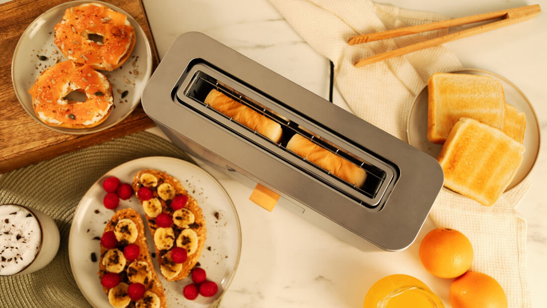 Toster CECOTEC Toast&Taste Extra Srebrny Równomierne opiekanie pieczywa technologia podgrzewania Chrupiąca skórka i miękkie wnętrze Długi otwór  przygotowanie dwóch tostów lub jednej dużej kromki praktyczne rozwiązanie  dopasowanie potrzeby