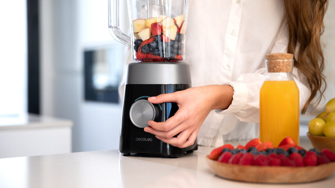 Blender kielichowy CECOTEC Titanium 1300 MAX Czarny Pełna kontrola miksowania Dwie prędkości pracy funkcja Pulse możliwości dostosowanie składniki swoboda