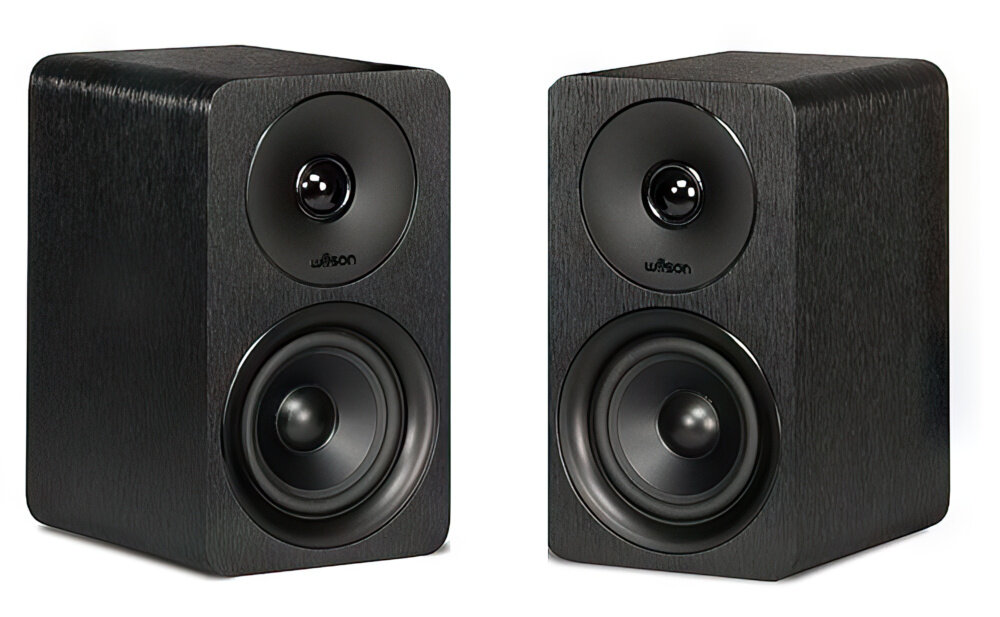 Kino domowe DENON AVR-X580BT + WILSON Scenix 5.0 audio hi-res USB 24bit 192kHz, kolumny po skosie na białym tle