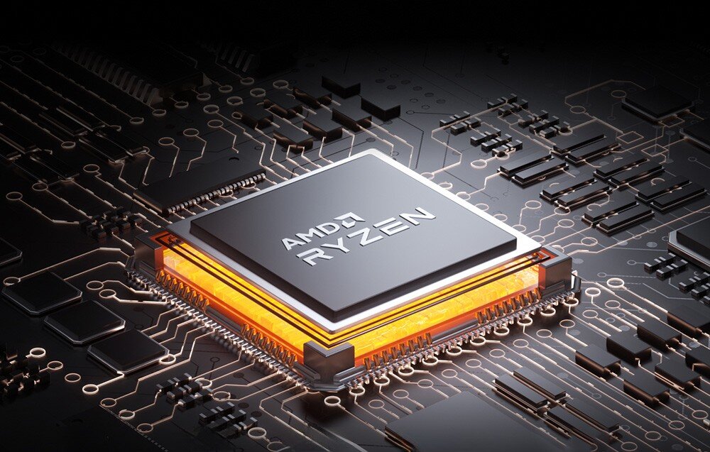 Komputer MINISFORUM MS-A2 Zbliżenie na procesor AMD Ryzen osadzony na płycie głównej z podświetlonymi na pomarańczowo krawędziami.