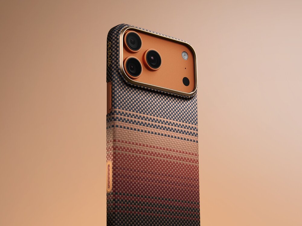 Etui PITAKA Ultra-Slim MagSafe
                etui rozłożone na części na jasnym tle
                minimalistyczny wygląd przyjemna w dotyku faktura kompatybilność ładowanie magsafe technologia pitatap smukła funkcjonalna forma