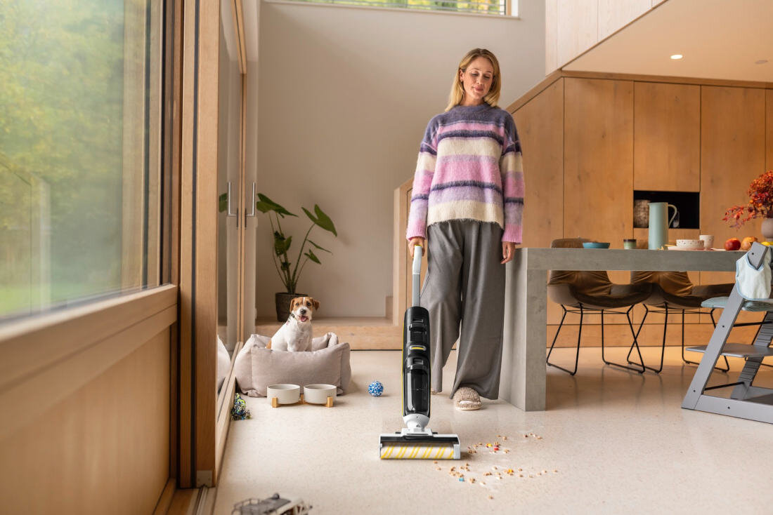 Mop elektryczny KARCHER FCV 4 EU 1.056-131.0 Wielozadaniowe czyszczenie bez wysiłku wygląd design tło prezentacja wizualizacja