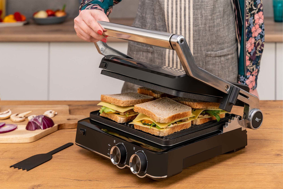 Grill elektryczny GÖTZE & JENSEN GL802X wyglad moc