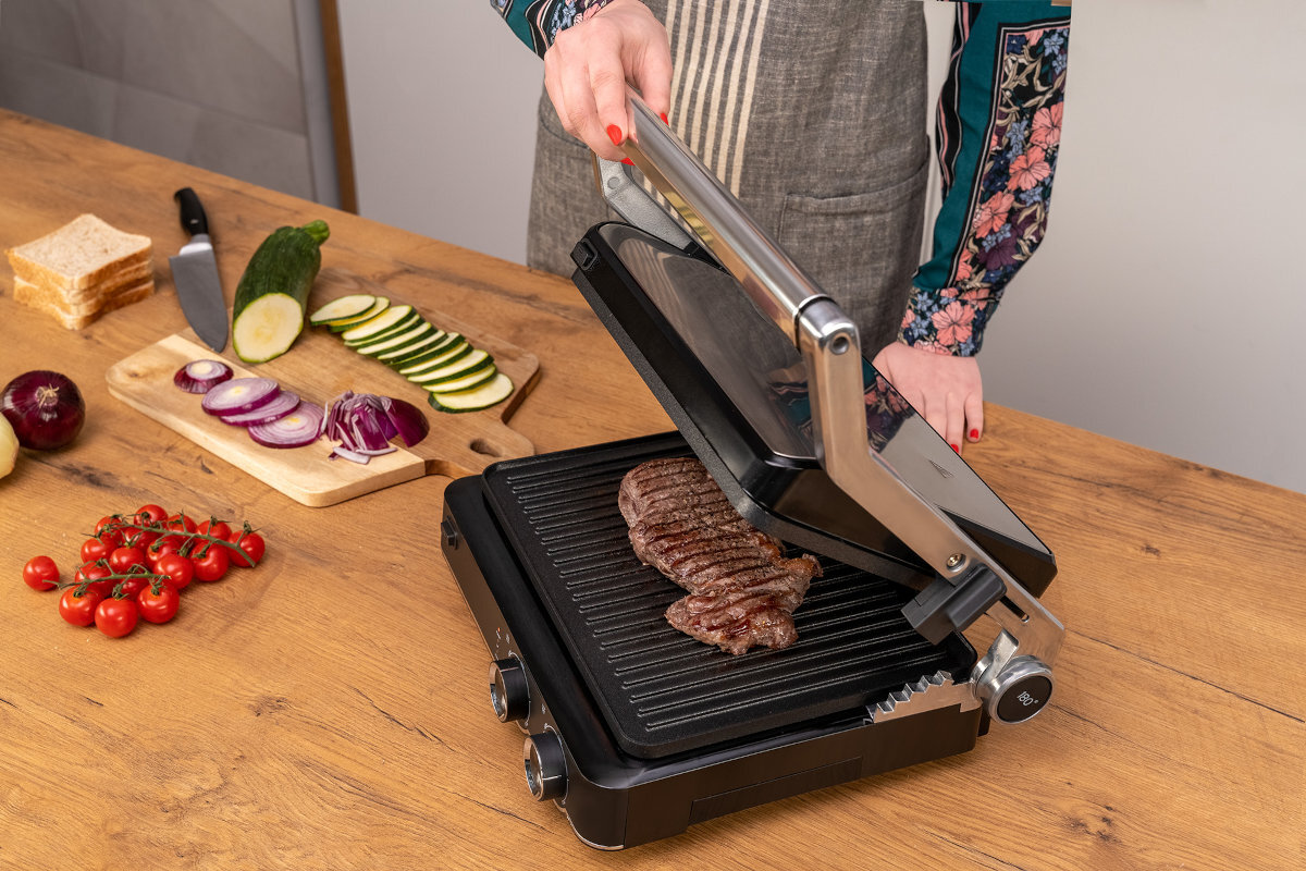 Grill elektryczny GÖTZE & JENSEN GL802X temperatura regulacja