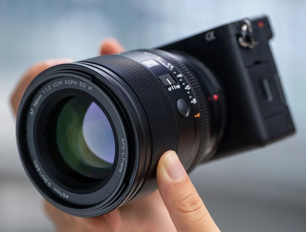 Viltrox AF 56mm F1.2 Pro obiektyw portretowy APS-C jasny F1.2 plastyka obrazu