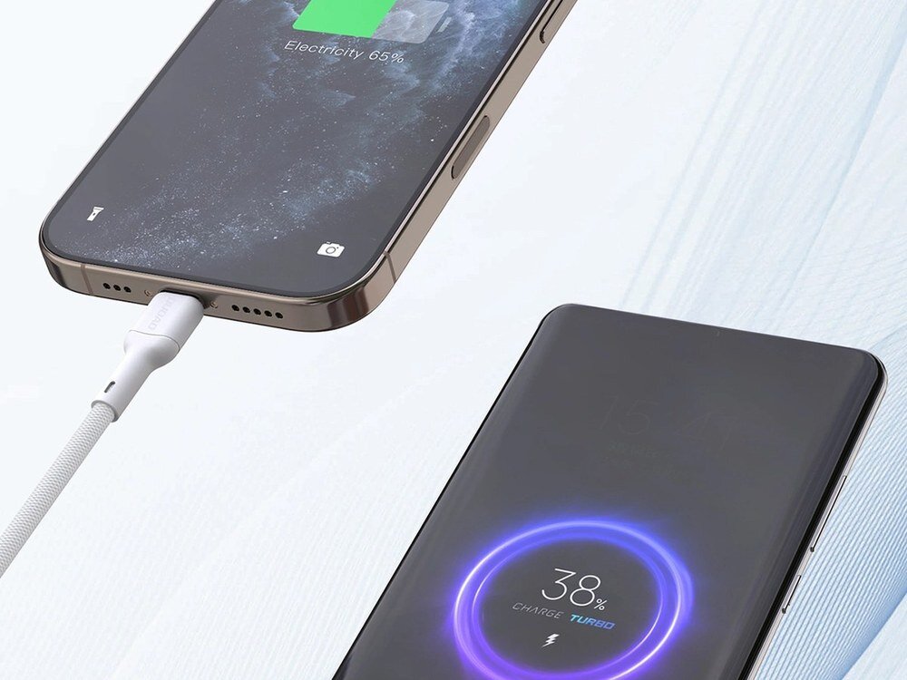 Kabel DUDAO L9C Max kabla USB-C/USB-C Dudao L9C Max szybkiego ładowania mocy do 240 W technologii Power Delivery (PD) optymalne napięcie i natężenie prądu moc 240 W Dudao L9C Max - kabel w dwóch wariantach kolorystycznych podpięty do smartfonów i słuchawek