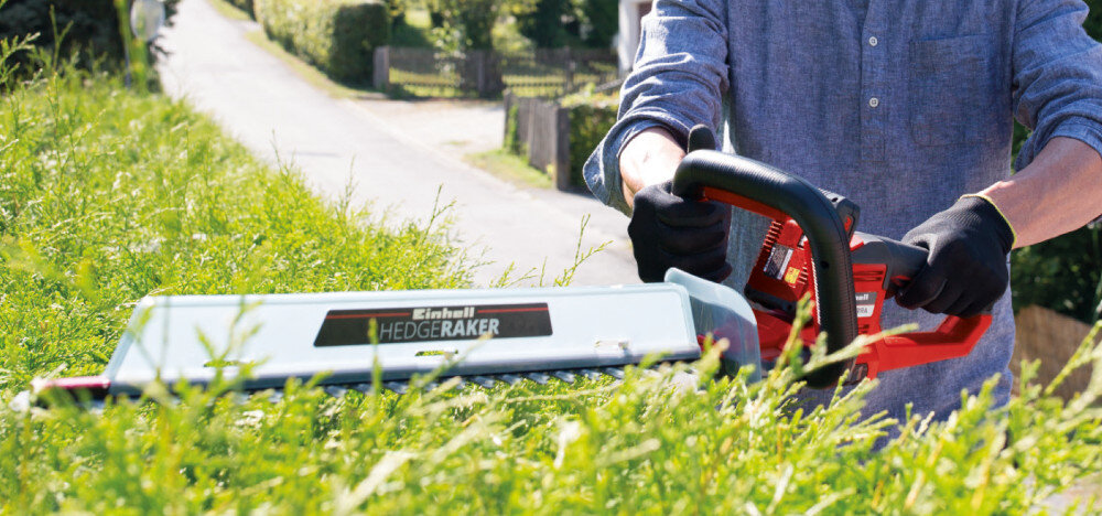 Nożyce do żywopłotu EINHELL Arcurra 18-55 Solo akumulatorowe dlugosc ciecia 55 cm predkosc do 2400 ciec na minute solidna metalowa przekladnia