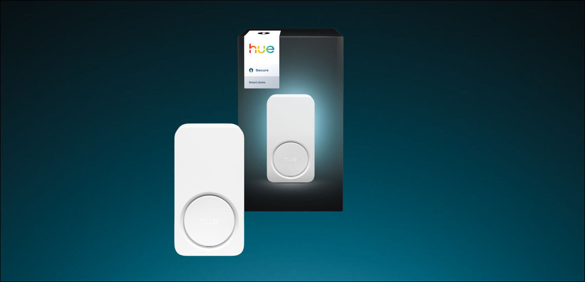 Dzwonek PHILIPS HUE, zestaw, opakowanie, pakiet, znajduje, Sygnalizator Hue Secure na tle pudełka produktu na ciemno-niebieskim gradiencie.