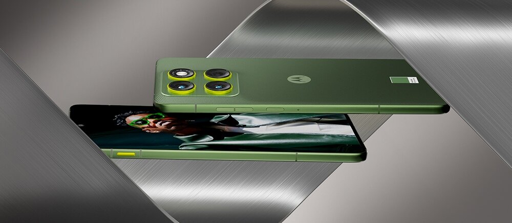 Smartfon MOTOROLA Edge 70 5G 5,99 mm aluminium klasy lotniczej Corning Gorilla Glass 7i IP68/IP69 