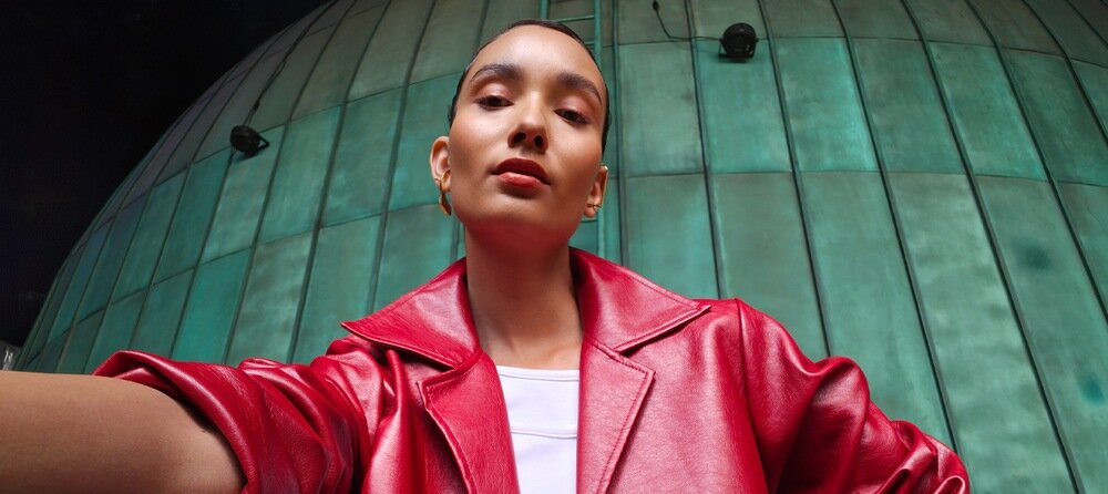 Smartfon MOTOROLA Edge 70 5G Photo Enhancement Engine moto ai   