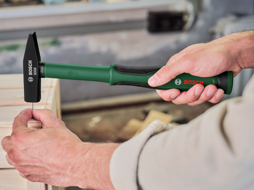 Zestaw narzędzi BOSCH 1600A0275J (25 elementów) zestaw narzędzi ręcznych kombinerki, wkrętak, poziomica