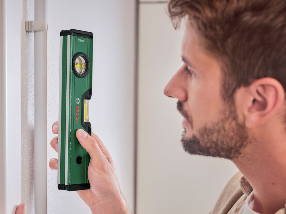 Bosch Zestaw narzędzi BOSCH 1600A0275J (25 elementów) zestaw taśma miernicza z auto lock poziomica fluorescencyjna dokładna