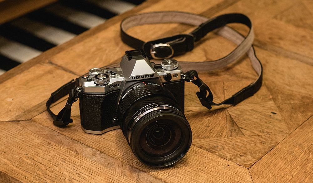 aparat olympus OM-D E-M5 Mark II rozmiar