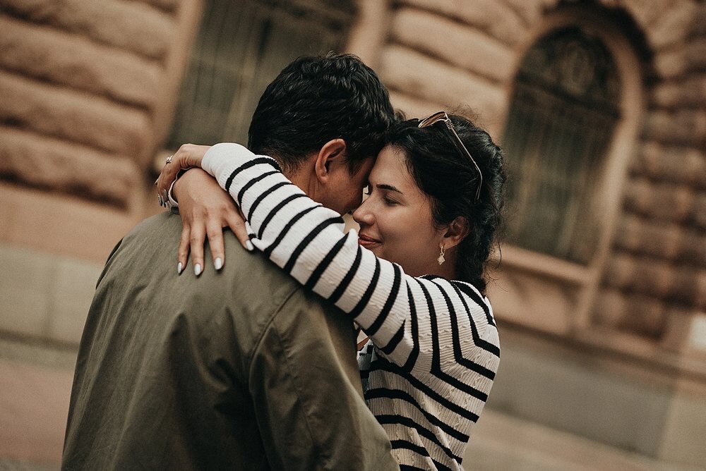 Scena uliczna wykonana obiektywem SIGMA 35mm F1.2 DG II Art 