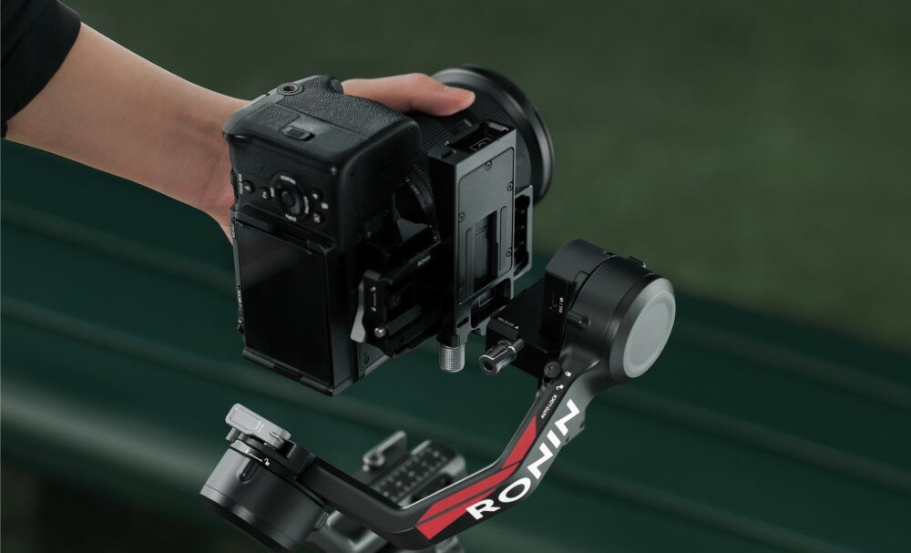 Gimbal DJI RS 4 Combo mechanizmy blokady stabilizacja tryby