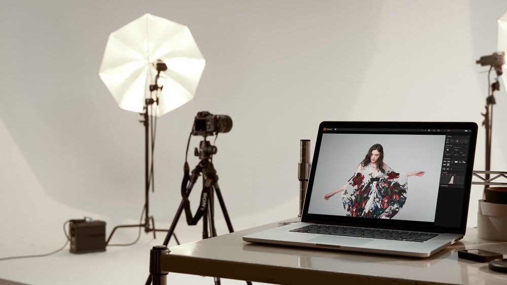 Aparat bezlusterkowy SONY Alpha A7R IV A PC Remote  wsparcie dla sieci Wi-Fi w paśmie 5 GHz  