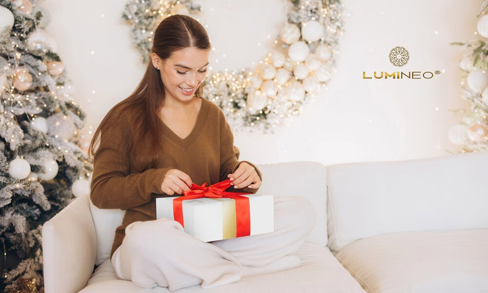 Szczoteczka soniczna do mycia twarzy LUMINEO 8688 Pro Różowy + Żel do skóry delikatnej i wrażliwej 100 ml praktyczy i elegancki upominek, funkcjonalny prezent, poprawa codziennej pielęgnacji