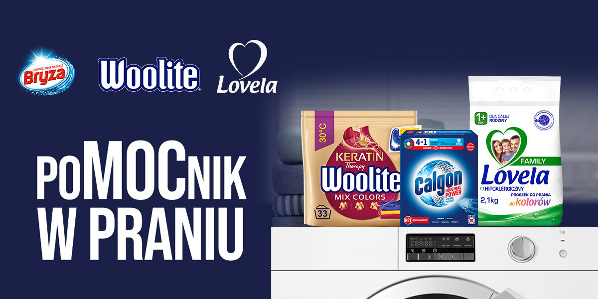 Zestaw produktów do prania WOOLITE Pomocnik w praniu Grafika promocyjna z hasłem POMOCNIK W PRANIU oraz logotypami Bryza, Woolite i Lovela. Na pralce stoją opakowania: płyn Woolite Keratin Mix Colors, proszek Calgon Original Power oraz proszek Lovela Family do kolorów.