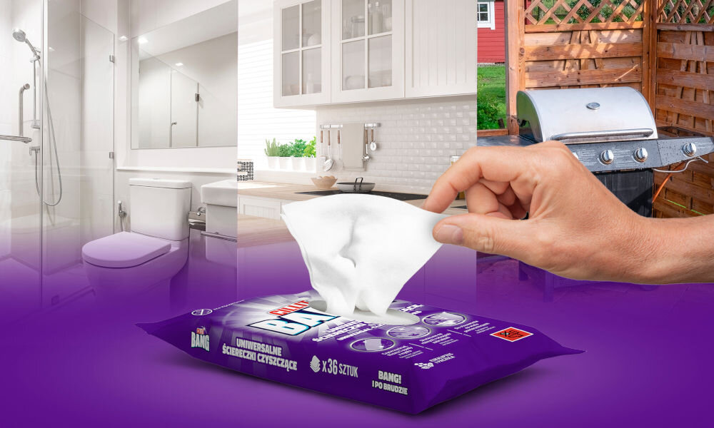 Chusteczki CILLIT BANG Uniwersalne Zastosowanie ściereczek Cillit Bang w różnych pomieszczeniach: łazience, kuchni oraz przy grillu ogrodowym; dłoń wyjmuje białą ściereczkę z opakowania.