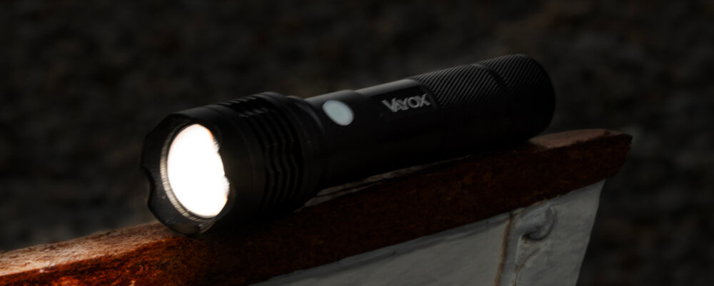 Latarka VAYOX VA0116  dioda moc swiatlo