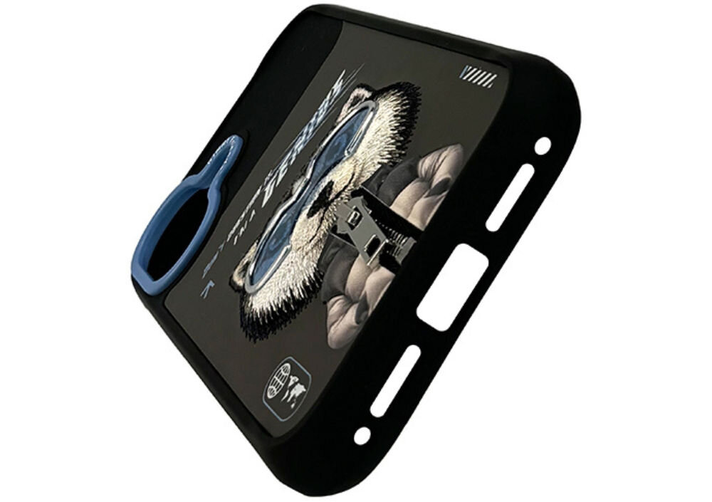 Etui NIMMY Cool&Cute 2.0 Wolf do Apple iPhone 17 Czarny
                etui na białym tle haftowany wilczek trójwymiarowe detale