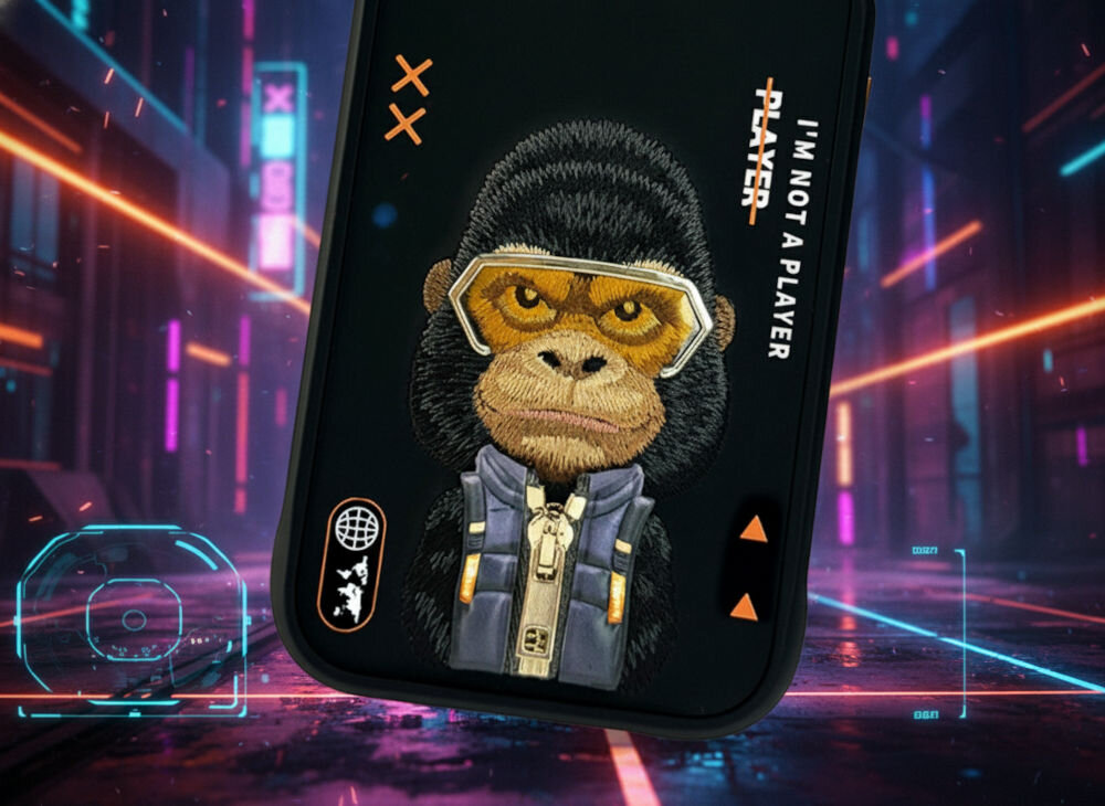 Etui NIMMY Cool&Cute 2.0 Gorilla do Apple iPhone 17 Pro Max Czarny
                etui na tle miasta z wysokimi budynkami i neonami